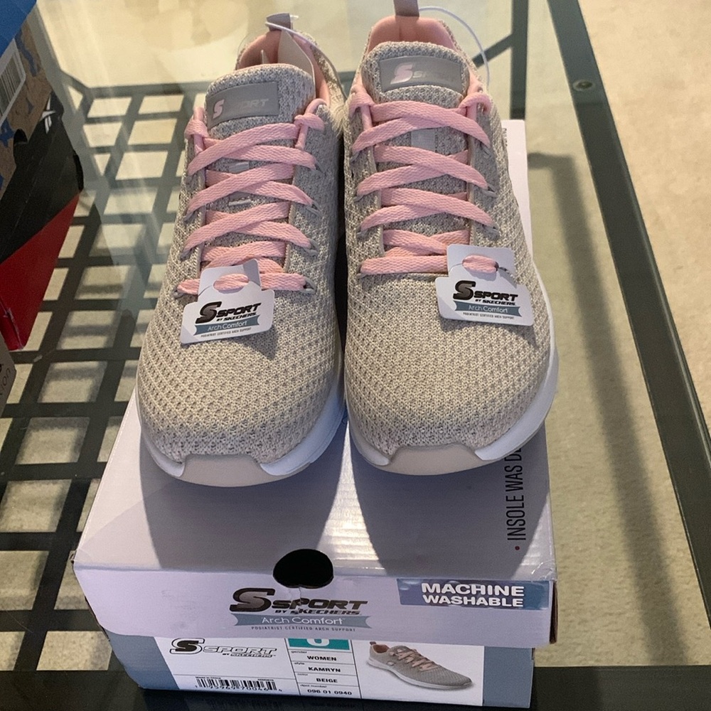 Women’s SPORT by SKETCHERS Kamryn Arch Comfort Size 8